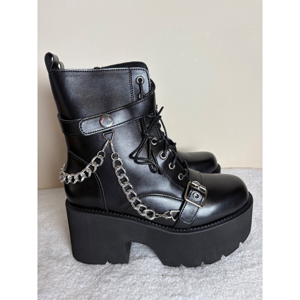 Goota Black Platform Combat Boots Gothic Chain Buckle Strap Punk Size 8 NEW